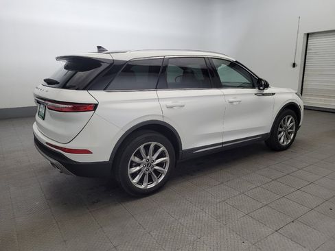 Used 2022 Lincoln Corsair AWD w/ Premium Package image 10