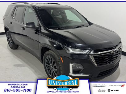 Used 2023 Chevrolet Traverse RS