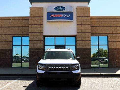 Certified 2025 Ford Bronco Sport Big Bend AWD/4WD image 3