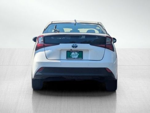 Used 2022 Toyota Prius LE FWD image 5