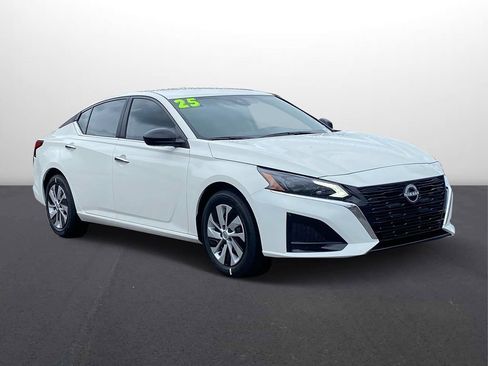 New 2025 Nissan Altima 2.5 S image 19