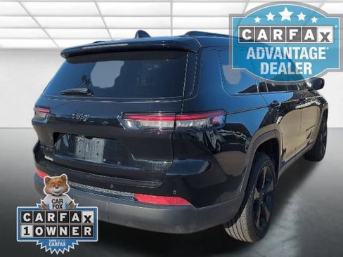 Used 2023 Jeep Grand Cherokee L Laredo image 31