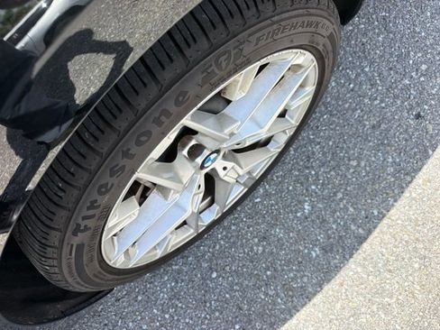 Used 2025 BMW 330i Sedan RWD image 15