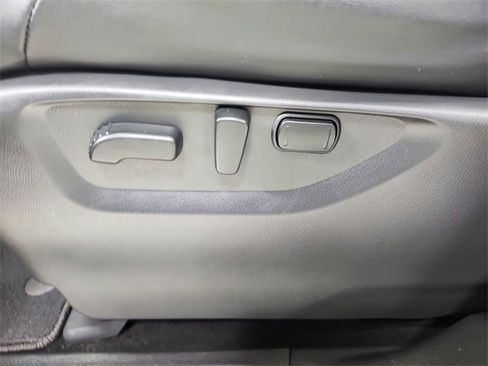 Used 2024 Nissan Armada Platinum w/ Cargo Package image 20