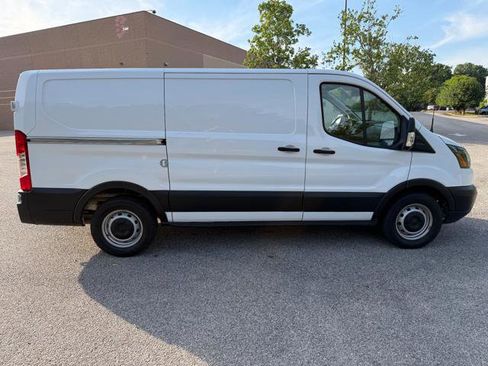 Used 2019 Ford Transit 150 130 Low Roof RWD image 36