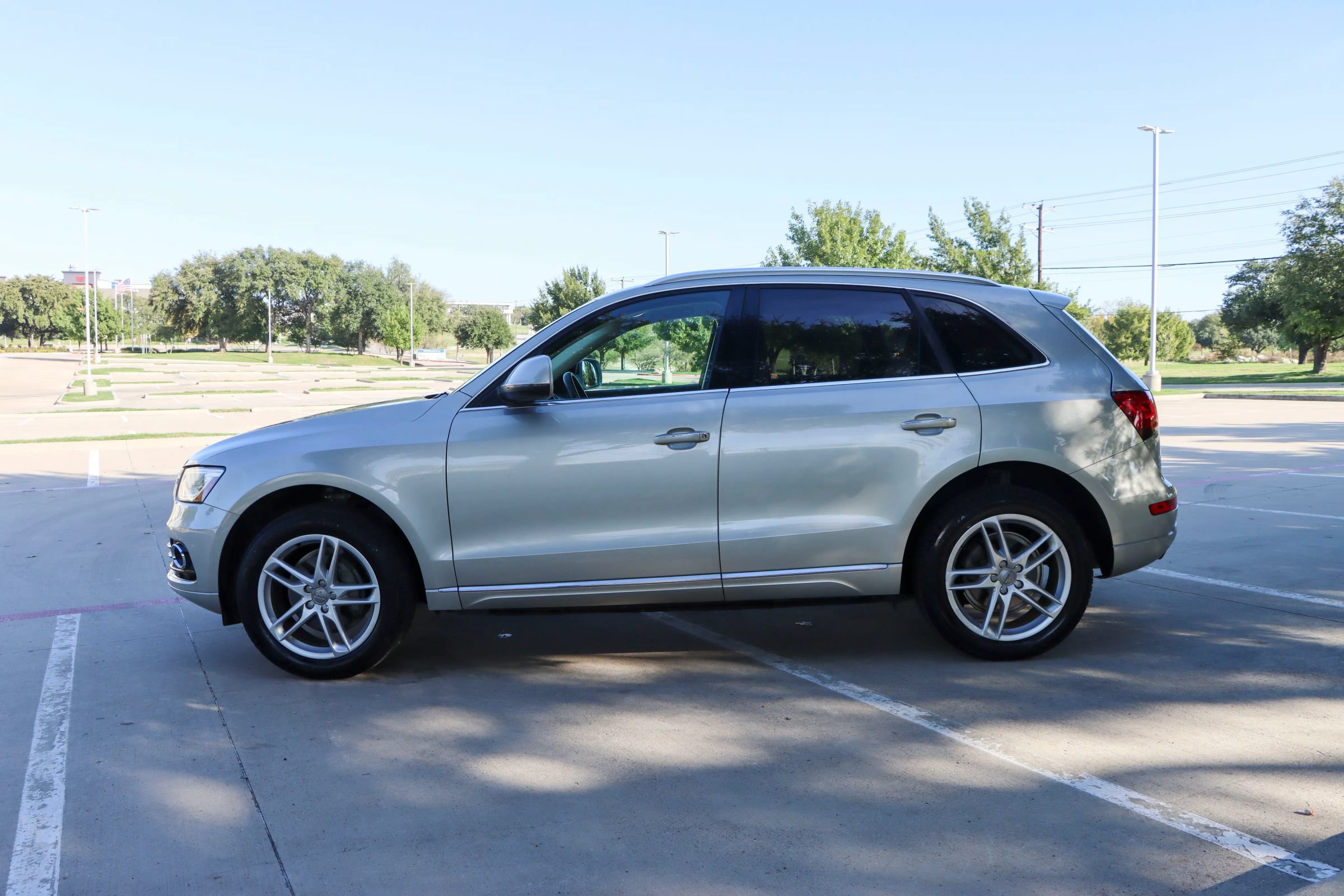 Used 2015 Audi Q5 2.0T Premium Plus AWD/4WD image 4