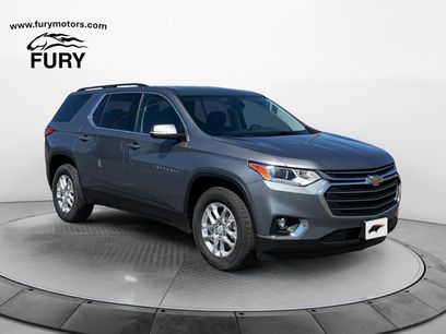 Used 2021 Chevrolet Traverse LT
