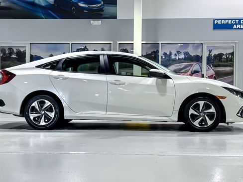 Used 2021 Honda Civic LX image 8