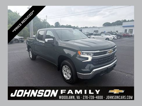 Used 2025 Chevrolet Silverado 1500 LT AWD/4WD image 1