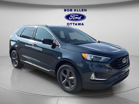 Used 2022 Ford Edge SEL w/ Sport Appearance Package image 11