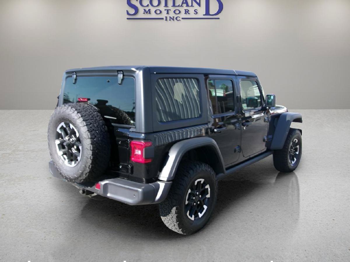 Used 2025 Jeep Wrangler Unlimited Rubicon 4xe w/ Safety Group AWD/4WD image 6