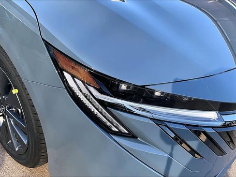 New 2026 Nissan Sentra SL FWD image 13