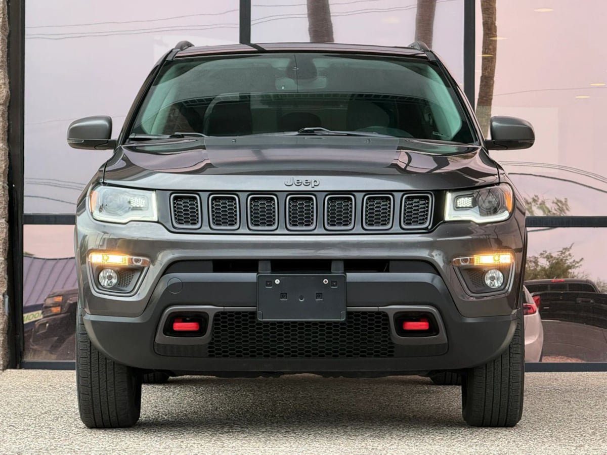 Used 2019 Jeep Compass Trailhawk w/ Leather Interior Group AWD/4WD image 20