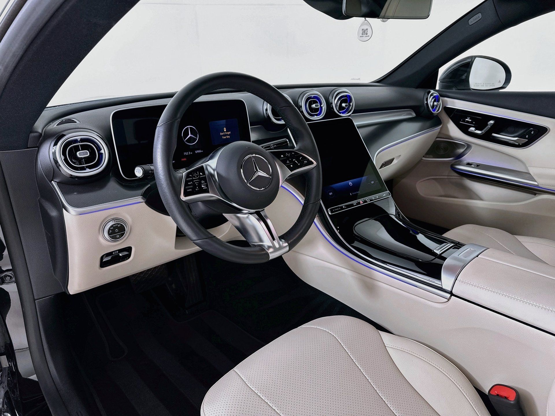 Certified 2024 Mercedes-Benz CLE 300 4MATIC Coupe image 10