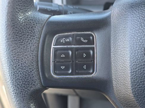 Used 2015 RAM 1500 Classic SLT AWD/4WD image 19