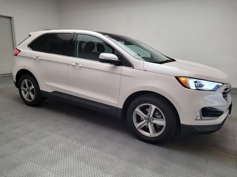 Used 2019 Ford Edge SEL FWD image 11
