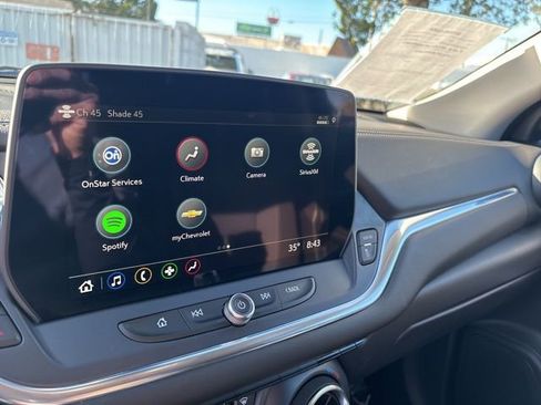 Used 2025 Chevrolet Blazer LT w/ Convenience Package AWD/4WD image 26