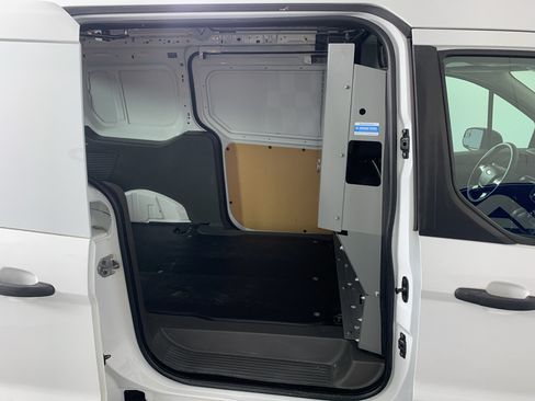 Used 2019 Ford Transit Connect XL FWD image 31