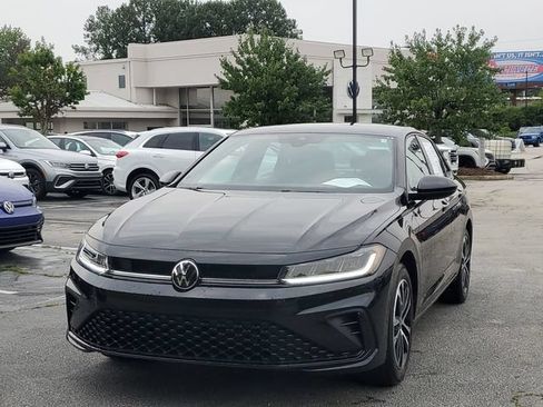 Certified 2025 Volkswagen Jetta Sport FWD image 36