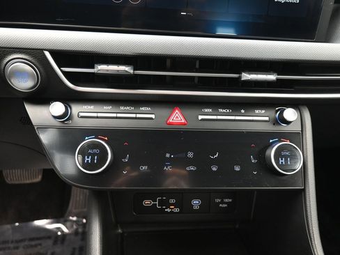 Used 2024 Hyundai Sonata SEL image 14