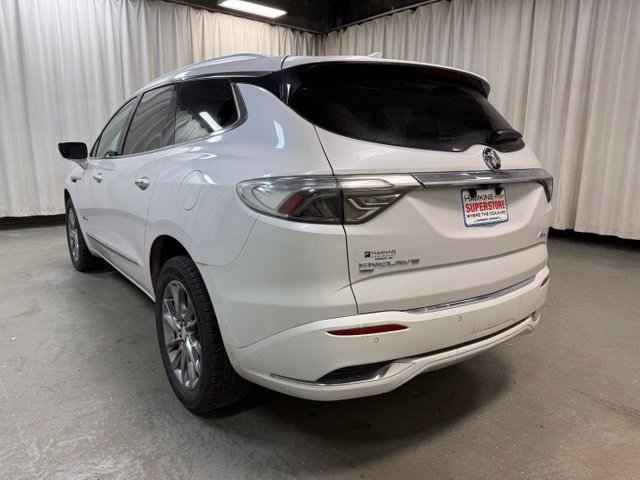 Used 2022 Buick Enclave Avenir w/ Avenir Technology Package AWD/4WD image 8