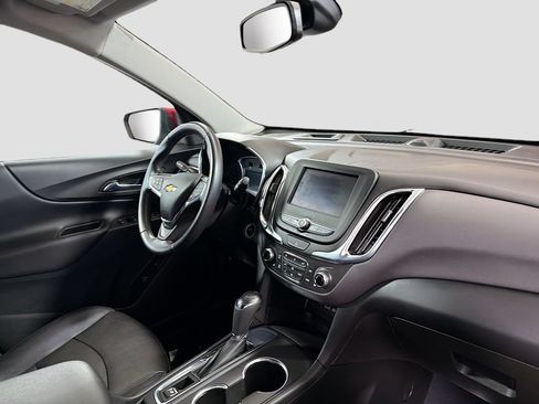 Used 2021 Chevrolet Equinox LT FWD image 29