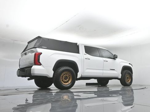 Used 2024 Toyota Tundra Limited AWD/4WD image 48