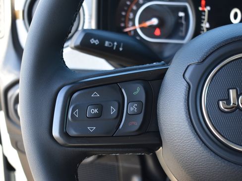 New 2026 Jeep Gladiator Sport image 16