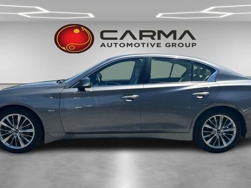 Used 2019 INFINITI Q50 Luxe RWD image 2