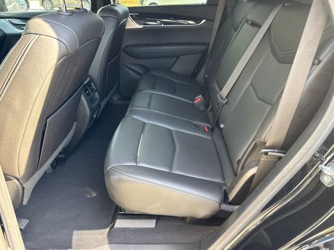 Used 2023 Cadillac XT5 Premium Luxury image 21