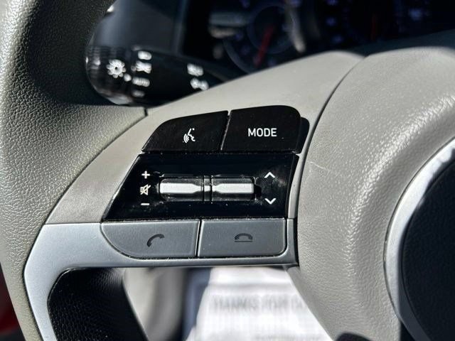 Used 2023 Hyundai Elantra SEL FWD image 17