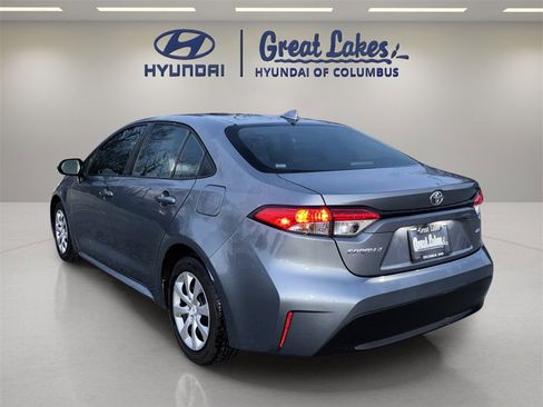Used 2024 Toyota Corolla LE image 3