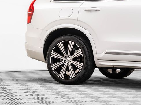 Used 2024 Volvo XC90 B6 Ultimate w/ Protection Package image 35