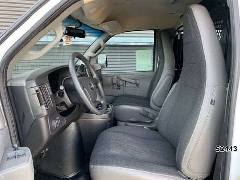 Used 2024 GMC Savana 2500 w/ Driver Convenience Package image 23