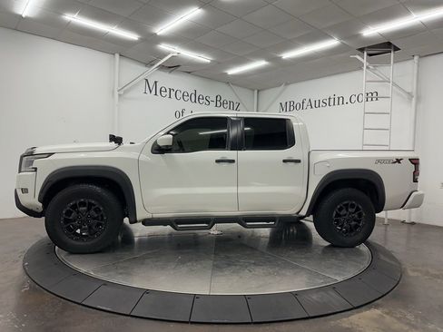 Used 2022 Nissan Frontier Pro-X w/ Pro-X Premium Package RWD image 4