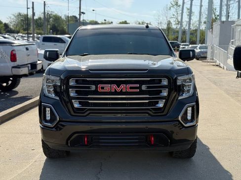 Used 2020 GMC Sierra 1500 AT4 w/ AT4 Premium Package image 3