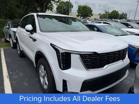 New 2026 Kia Sorento LX FWD image 1