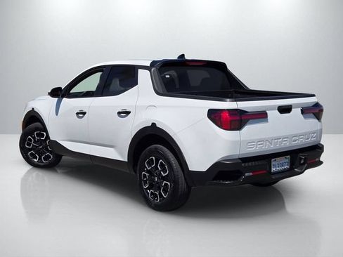 Used 2024 Hyundai Santa Cruz SEL FWD image 6
