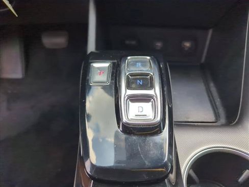 Used 2020 Hyundai Sonata SE w/ Cargo Package FWD image 16