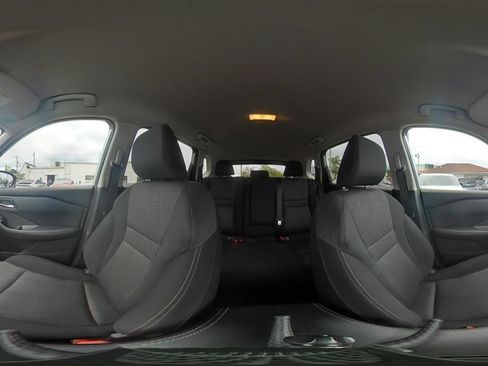 Used 2025 Nissan Rogue SV AWD/4WD image 45
