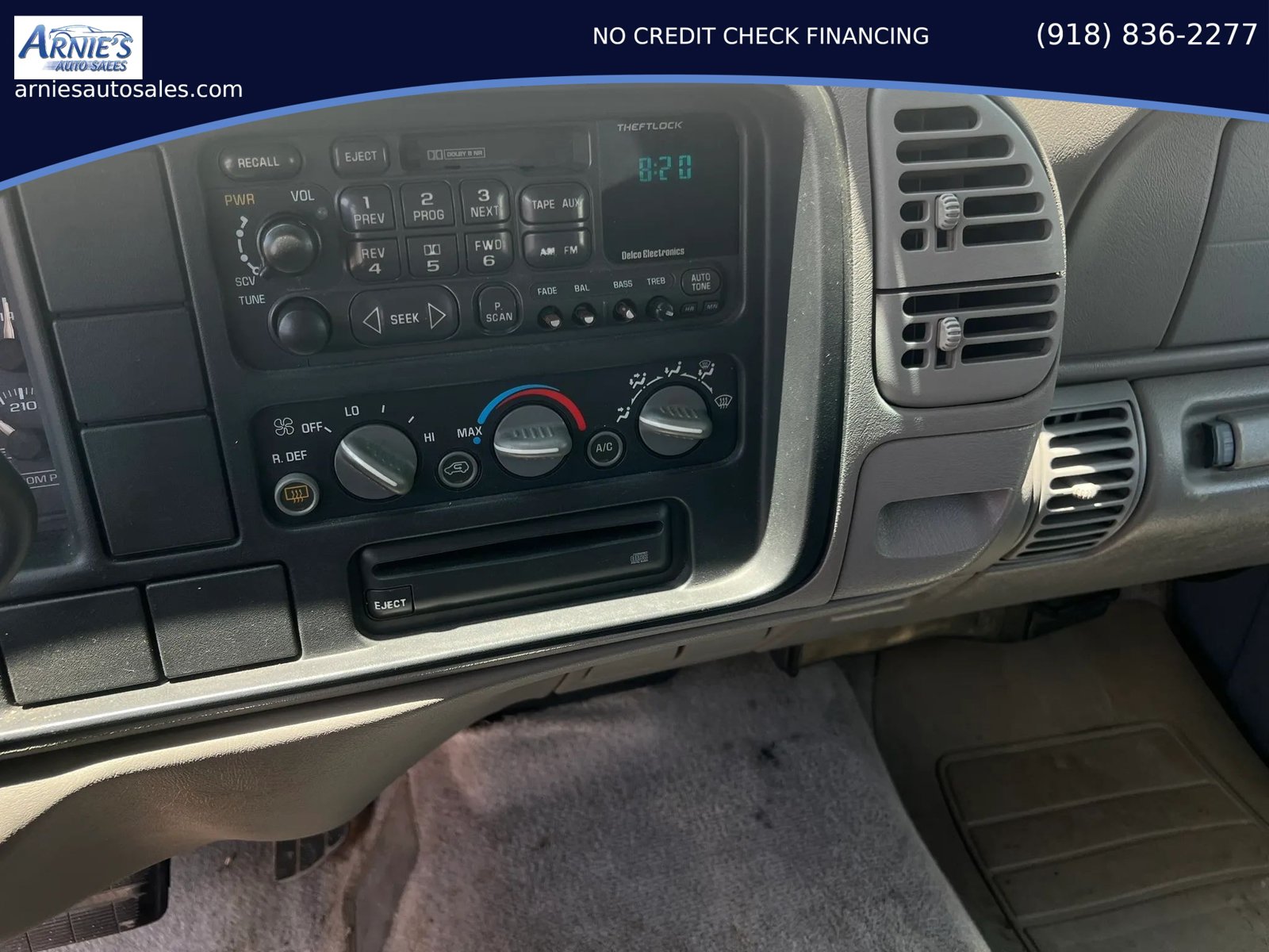 Used 1997 Chevrolet Suburban 2WD w/ Preferred Equipment Group 2 image 10
