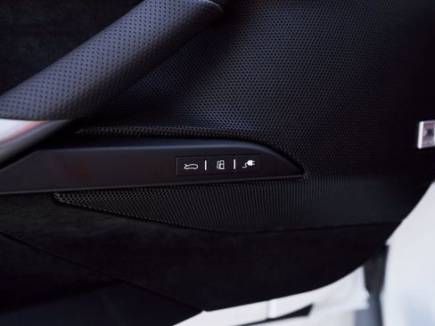 Used 2024 Ferrari 296 GTB RWD image 39