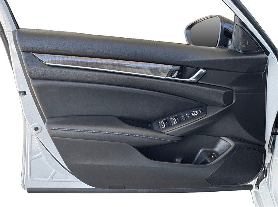 Used 2022 Honda Accord Sport image 17