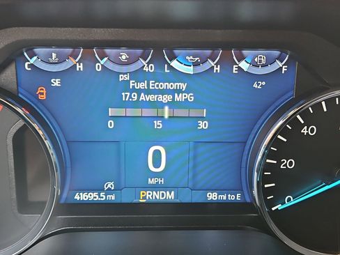 Used 2024 Ford Expedition Max XLT image 25