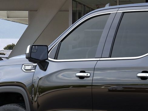 New 2026 GMC Sierra 1500 SLT image 12