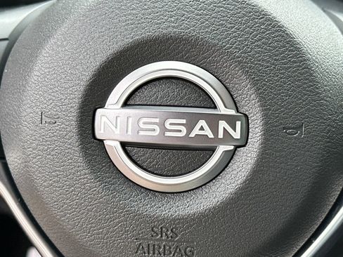 Certified 2025 Nissan Sentra SR w/ SR Premium Package FWD image 22