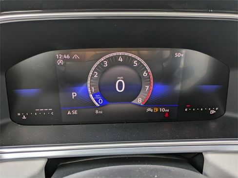 New 2026 Volkswagen Taos SE image 31
