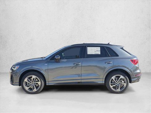 New 2025 Audi Q3 2.0T Premium image 8