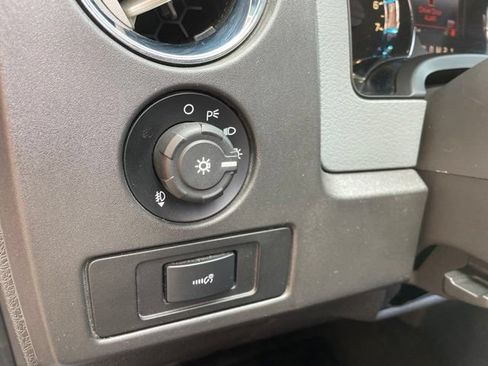 Used 2014 Ford F150 XLT w/ Equipment Group 302A Luxury AWD/4WD image 30
