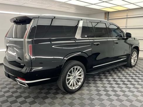 Used 2023 Cadillac Escalade ESV Premium Luxury AWD/4WD image 24